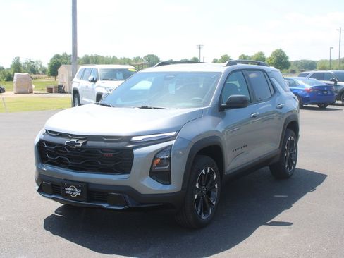 New 2026 Chevrolet Equinox ACTIV w/ Convenience Package III FWD image 4