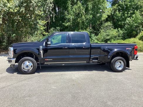 Used 2024 Ford F350 Lariat w/ Lariat Ultimate Package AWD/4WD image 7