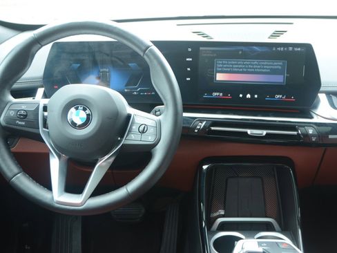 Used 2026 BMW X1 xDrive28i AWD/4WD image 18