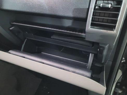 Used 2020 Ford F150 XLT image 59