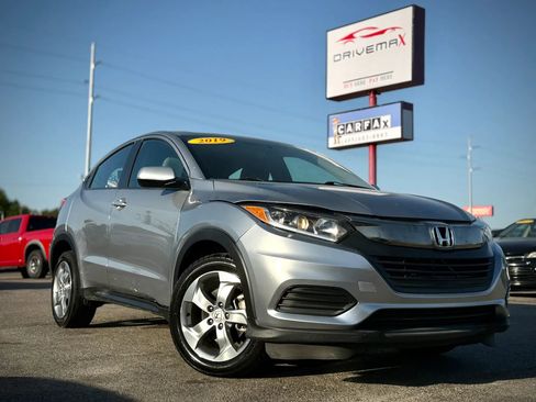 Used 2019 Honda HR-V LX image 1