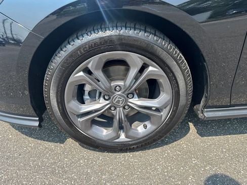 Certified 2023 Honda Accord EX image 11