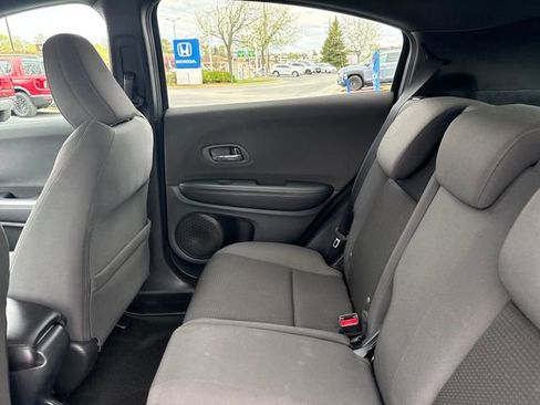 Used 2021 Honda HR-V Sport image 19