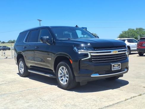 Used 2024 Chevrolet Tahoe LT RWD image 3