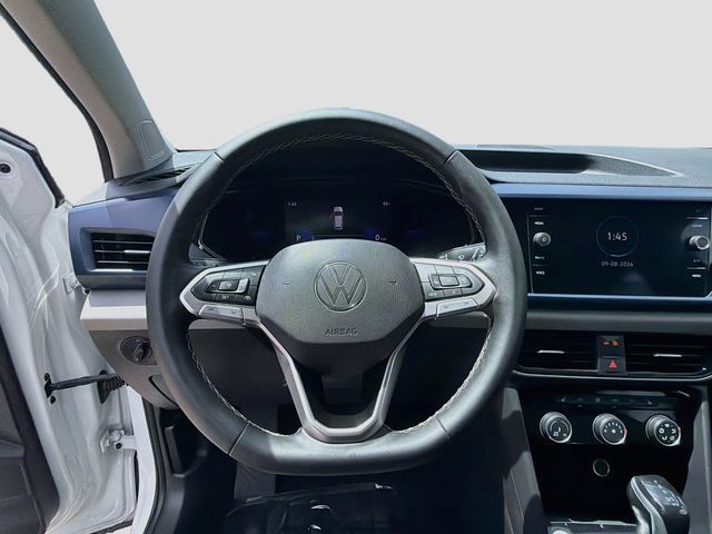 Used 2023 Volkswagen Taos SE FWD image 11