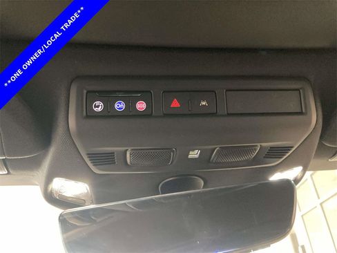 Used 2025 Chevrolet Corvette Z06 image 25