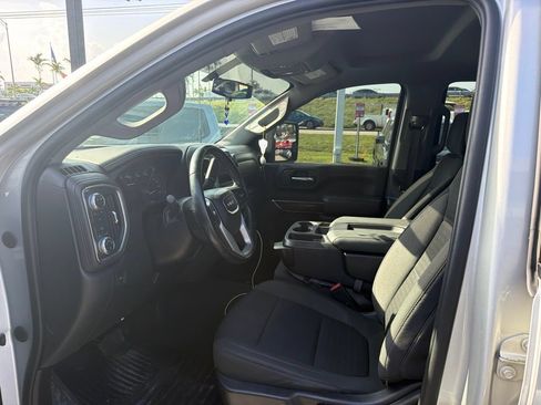 Used 2023 GMC Sierra 2500 SLE AWD/4WD image 9
