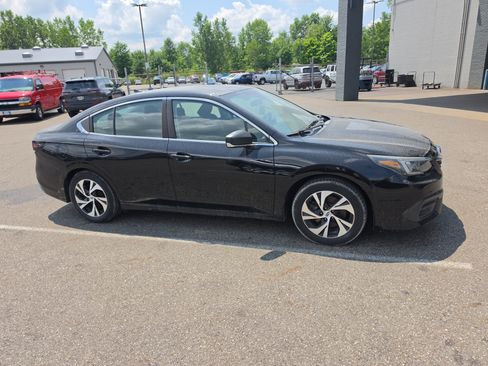 Used 2022 Subaru Legacy AWD/4WD image 2