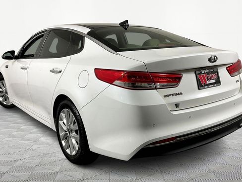 Used 2016 Kia Optima EX w/ Option Group 040 image 4