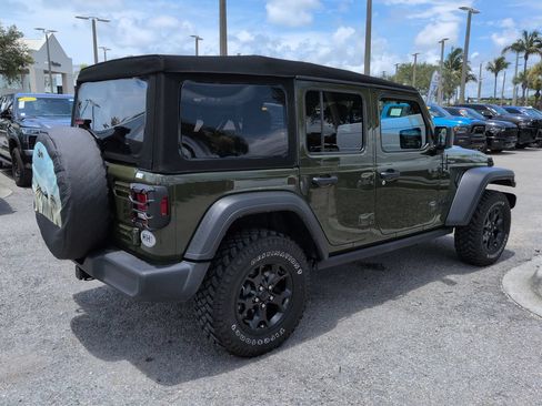 Used 2021 Jeep Wrangler Unlimited Sport AWD/4WD image 5