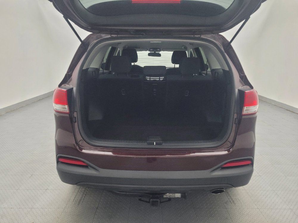 Used 2016 Kia Sorento FWD image 29