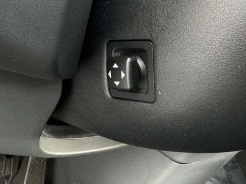 Used 2024 Kia EV9 Land image 20