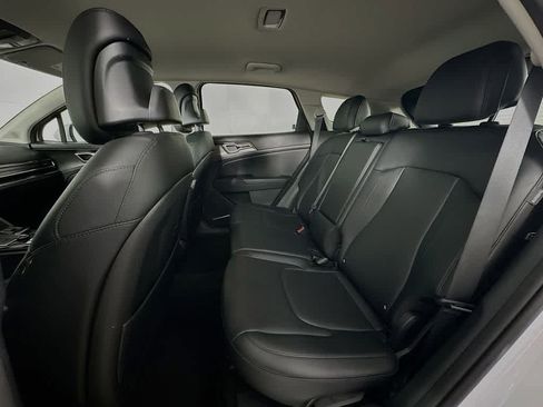 Used 2024 Kia Sportage EX FWD image 14