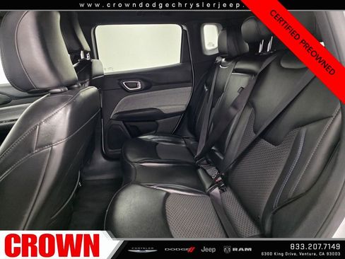 Certified 2023 Jeep Compass Latitude image 18