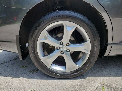 Used 2014 Toyota Venza LE AWD/4WD image 9