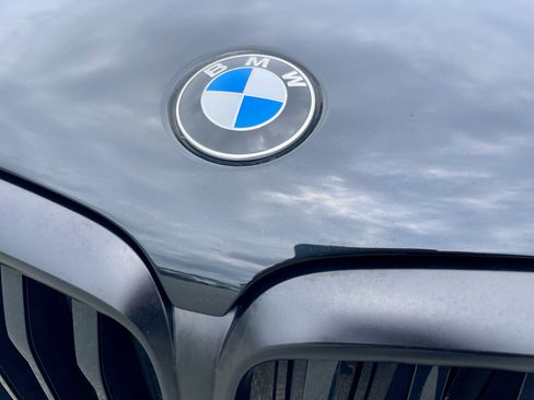 Used 2024 BMW X5 xDrive40i w/ M Sport Package AWD/4WD image 32