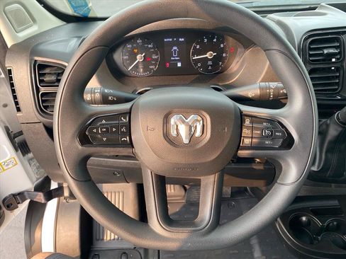 Used 2026 RAM ProMaster 2500 w/ Convenience Group FWD image 10