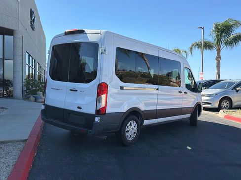 Used 2021 Ford Transit 350 XLT RWD image 3
