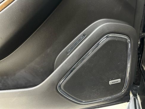 Used 2020 GMC Yukon XL Denali AWD/4WD image 21
