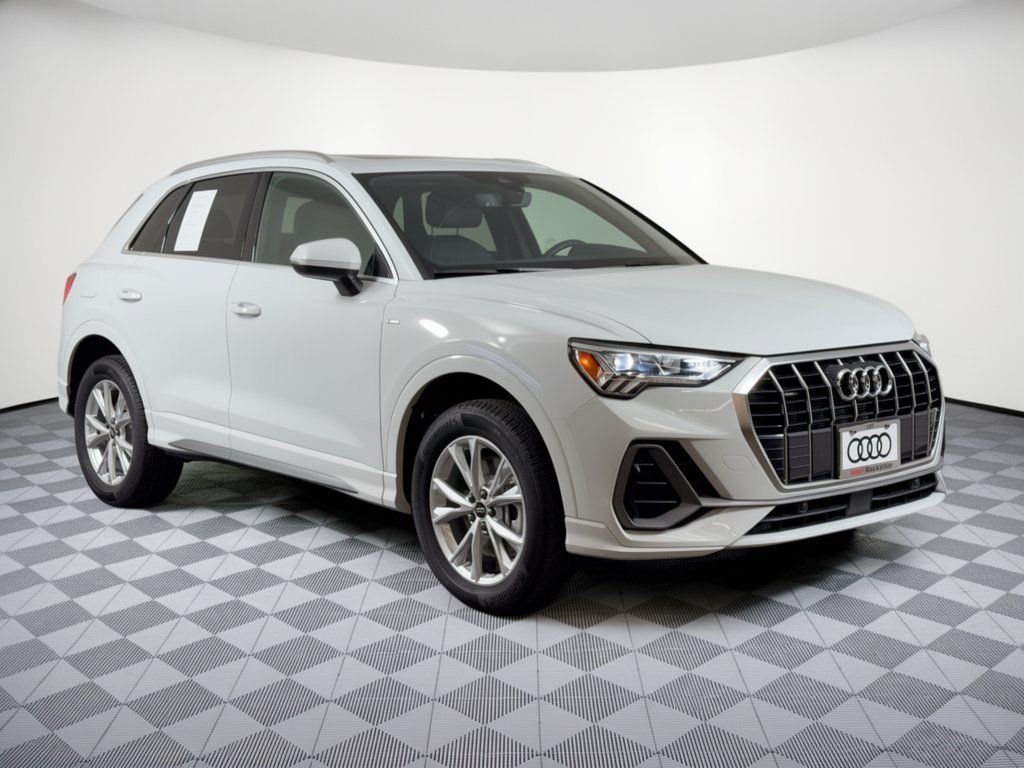 Used 2025 Audi Q3 2.0T Premium w/ Convenience Package AWD/4WD image 7