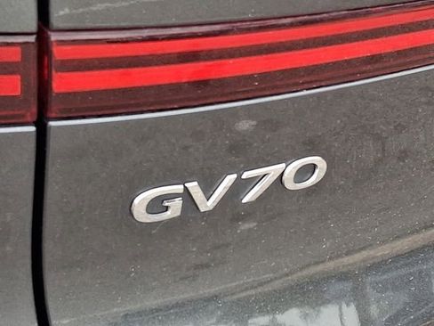 Used 2024 Genesis GV70 2.5T w/ Sport Prestige Package image 31