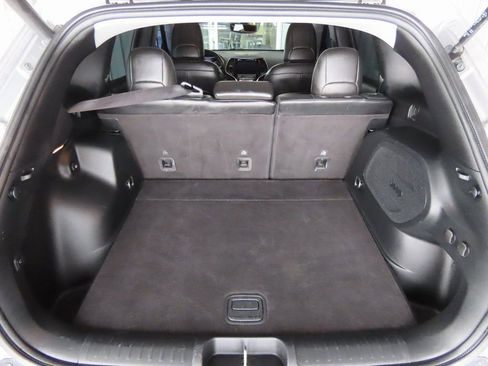 Used 2020 Jeep Cherokee Limited image 10