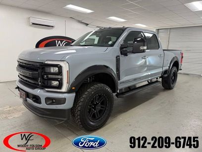 New 2026 Ford F250 Lariat w/ Black Appearance Package