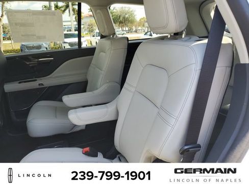 New 2025 Lincoln Aviator 2WD image 19