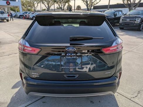 Certified 2022 Ford Edge SEL w/ Convenience Package image 5