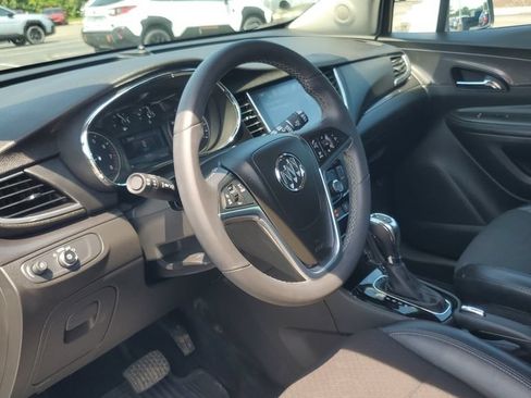 Used 2021 Buick Encore Preferred w/ Safety Package II FWD image 11