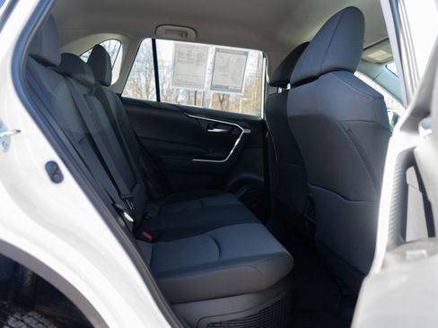 Used 2025 Toyota RAV4 XLE w/ Weather Package image 26