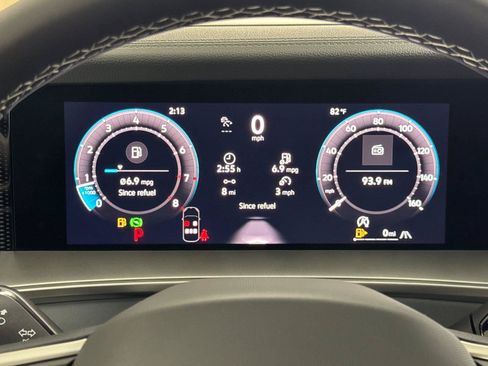 New 2026 Volkswagen Tiguan SE AWD/4WD image 23