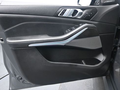 Used 2023 BMW X5 M50i w/ Executive Package image 29