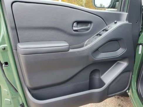 New 2026 Nissan Frontier SV w/ SV Convenience Package image 18