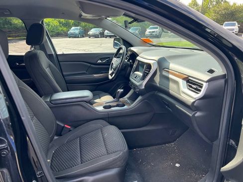 Used 2018 GMC Acadia SLE FWD image 10