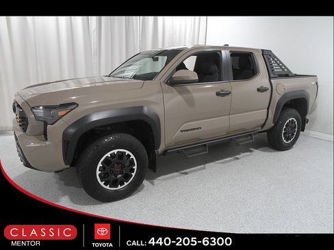 Certified 2026 Toyota Tacoma TRD Off-Road AWD/4WD image 3