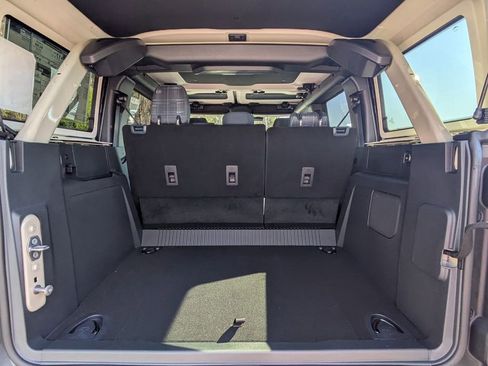New 2026 Ford Bronco Heritage Edition AWD/4WD image 13