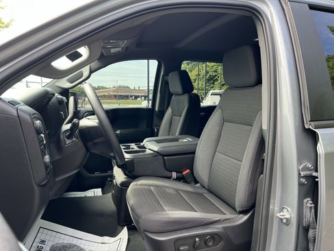 Used 2024 Chevrolet Silverado 1500 Custom Trail Boss AWD/4WD image 16