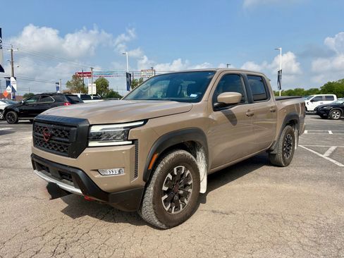 Used 2024 Nissan Frontier Pro-X w/ Technology Package RWD image 5