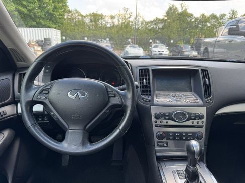 Used 2013 INFINITI G37 x Sedan w/ Premium Pkg AWD/4WD image 18