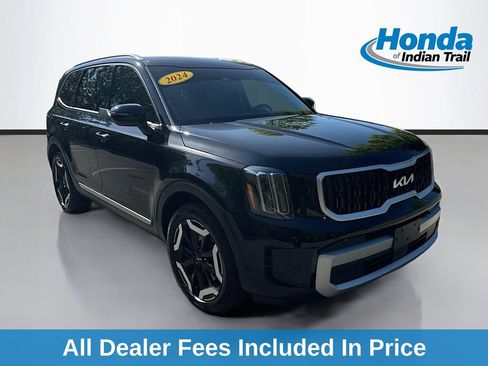 Used 2024 Kia Telluride EX w/ EX Captain's Chair Package FWD image 1