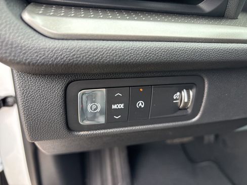 New 2026 Chevrolet Traverse LT w/ Driver Confidence Package FWD image 12