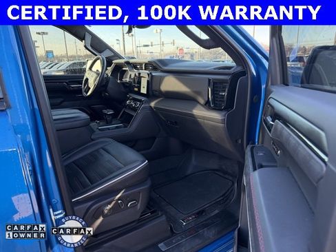 Used 2023 GMC Sierra 1500 AT4X image 12