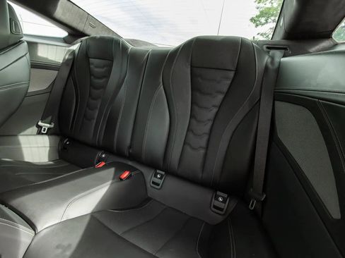 Used 2019 BMW M850i xDrive Coupe w/ Comfort Seating Package image 25