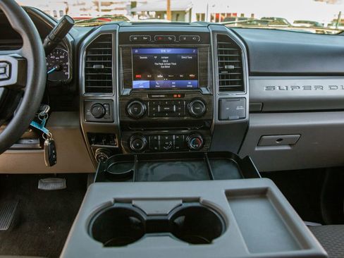 Used 2020 Ford F250 XLT w/ Tremor Off-Road Package image 14