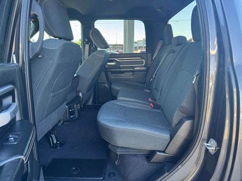 Used 2021 RAM 2500 Big Horn w/ Night Edition image 11