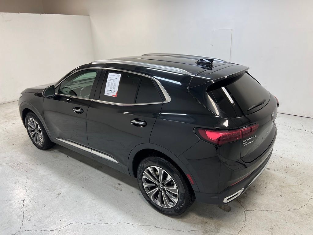 Used 2024 Buick Envision Preferred AWD/4WD image 5