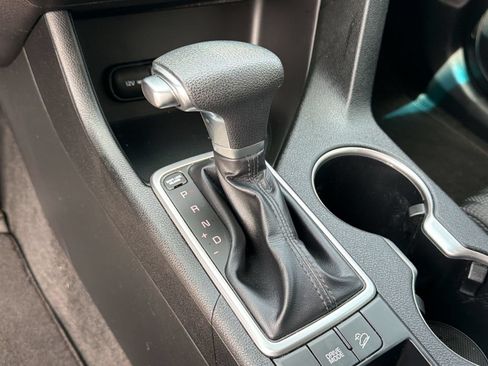 Used 2020 Kia Sportage LX FWD image 15