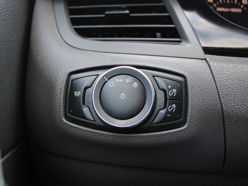 Used 2014 Ford Edge SE w/ Equipment Group 101A image 33