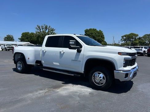 Used 2024 Chevrolet Silverado 3500 LT w/ All Star Edition image 1